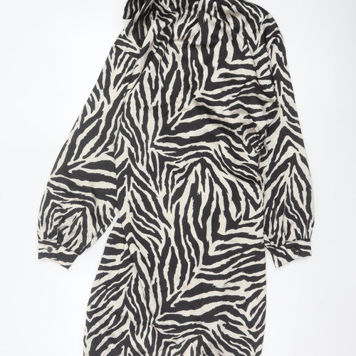 I Saw It First Women’s Black Zebra Print Long Sleeve Wrap Dress L