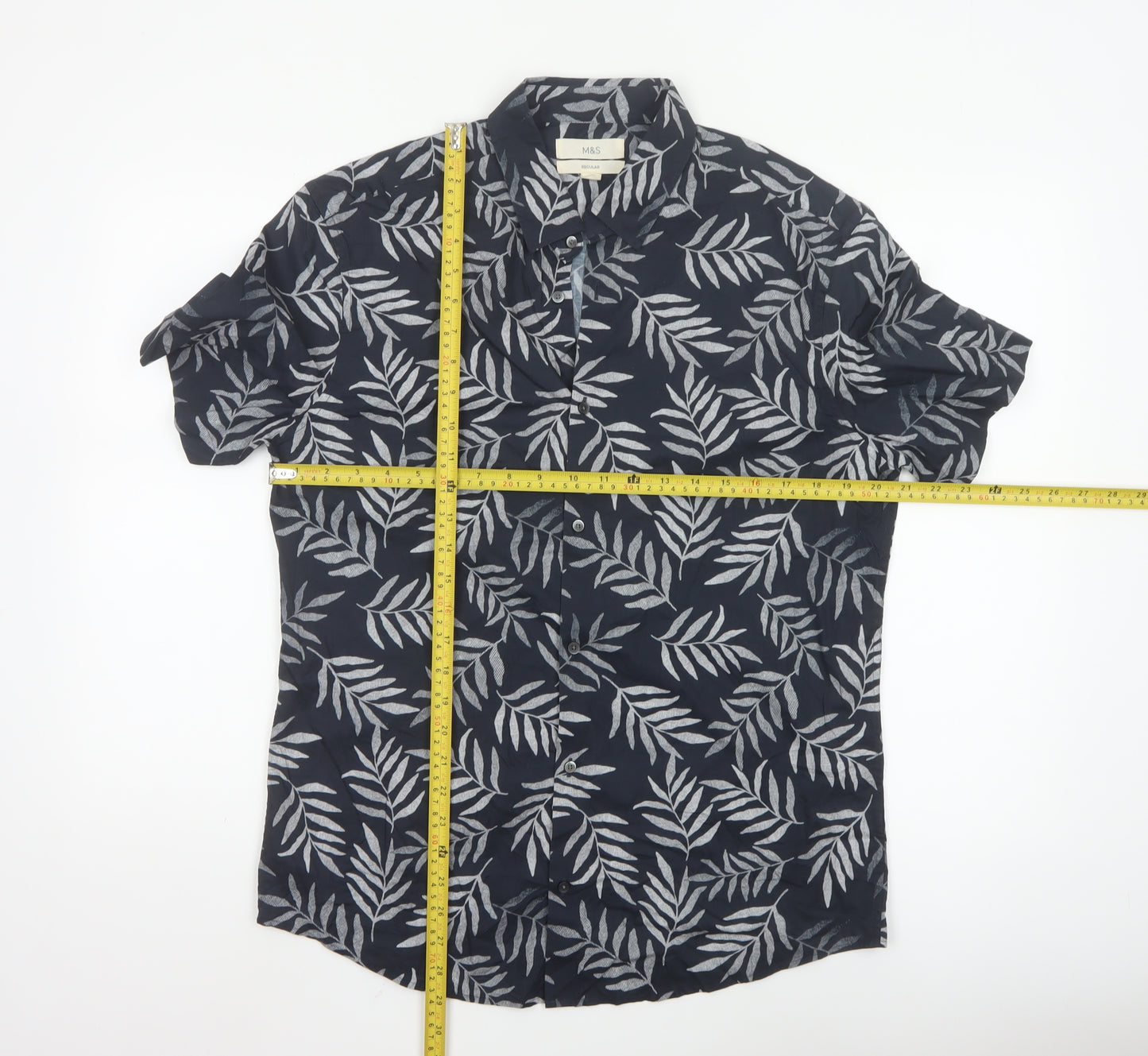 Marks and Spencer Men's Black Leaf Print Cotton Short Sleeve Shirt M