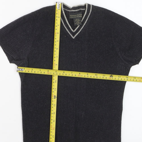 Banana Republic Women's Black Merino Wool V-Neck Short Sleeve Knit Top M
