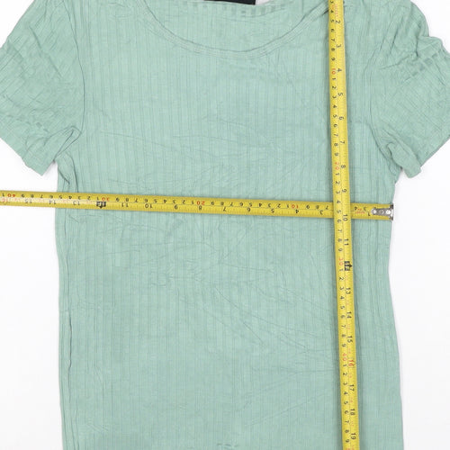 The Terry Women’s Green Short Sleeve Basic T-Shirt Size M