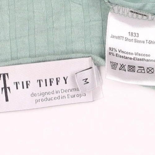 The Terry Women’s Green Short Sleeve Basic T-Shirt Size M