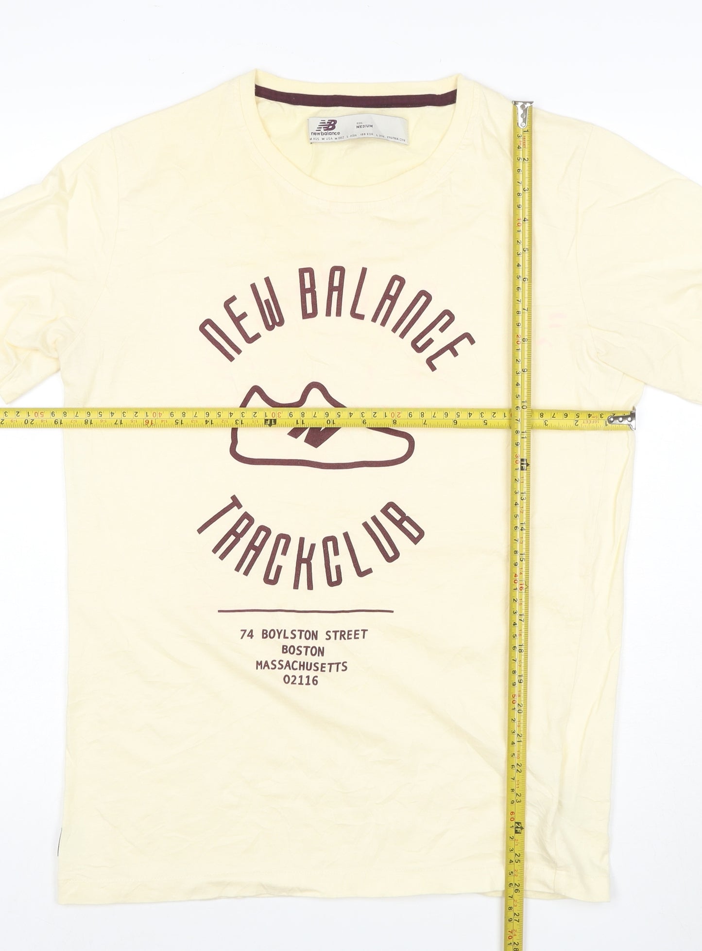 New Balance Men's Beige Track Club Cotton Crew Neck T-Shirt Medium