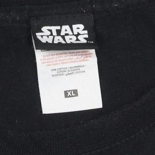 Star Wars Men’s Black XL Darth Vader Graphic T-Shirt