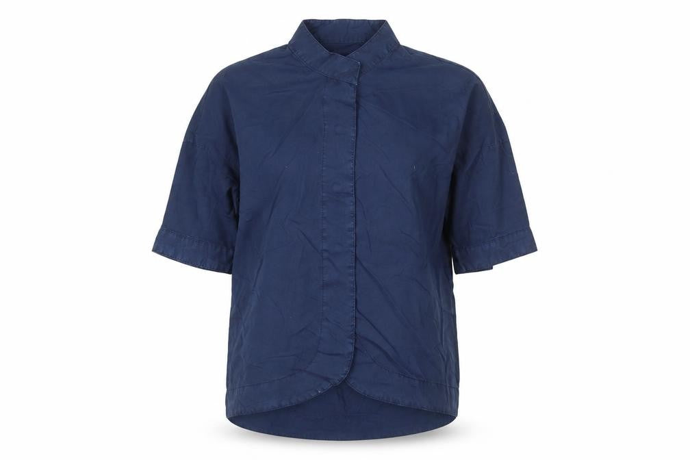 Front view of Waven women’s blue xs lightweight 3/4 sleeve button-up shirt