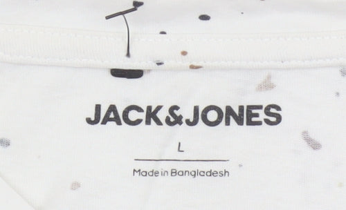 Jack & Jones Men White Graphic Print Cotton Crew Neck T-Shirt L