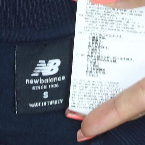 New Balance Men's Blue Small Crew Neck Pullover Sweatshirt
