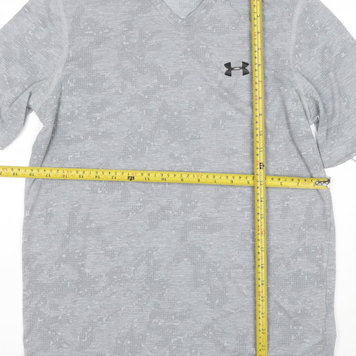 Under Armour Boys Grey Camouflage V-Neck Performance T-Shirt Size S
