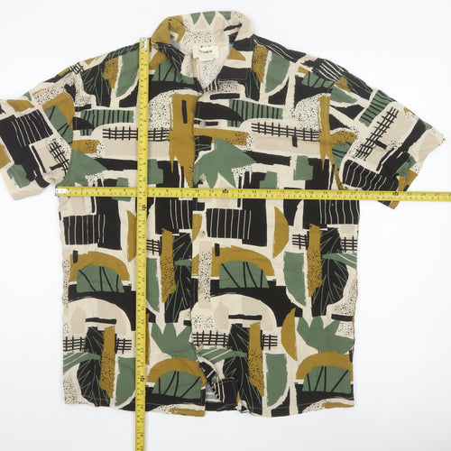 Pull & Bear Men's Multicoloured Geometric Short Sleeve Viscose Shirt L