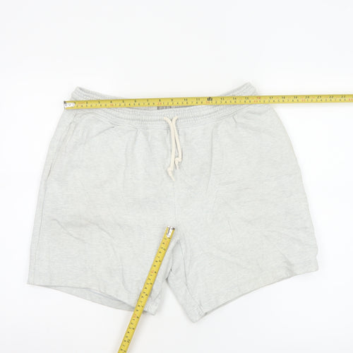 GAP Men’s Grey Sweat Shorts M Cotton Drawstring Casual