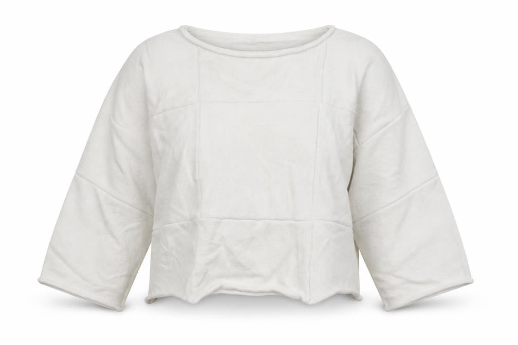Front view of Zara Women Ivory Knit Relaxed Fit Cropped jumper, size S