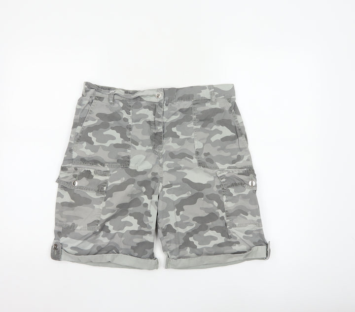 Marks and Spencer Women’s Grey Camouflage Cargo Shorts Size 14
