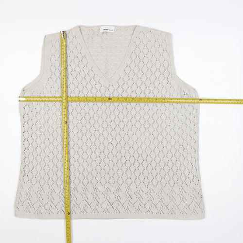 Frank Walder Women's Beige V-Neck Knit Sleeveless Vest XL
