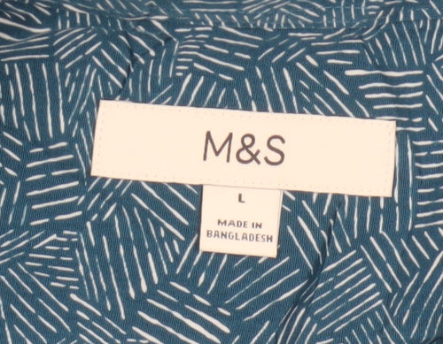 Marks and Spencer Men's Blue Geometric Short Sleeve Button-Up Shirt Size L