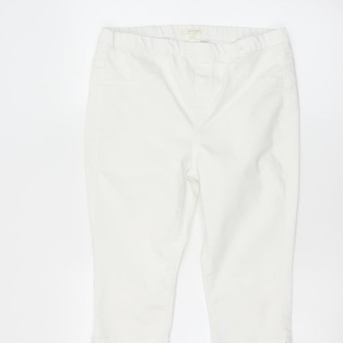 White Stuff Women's White Size 12 Bermuda Shorts Cotton Blend