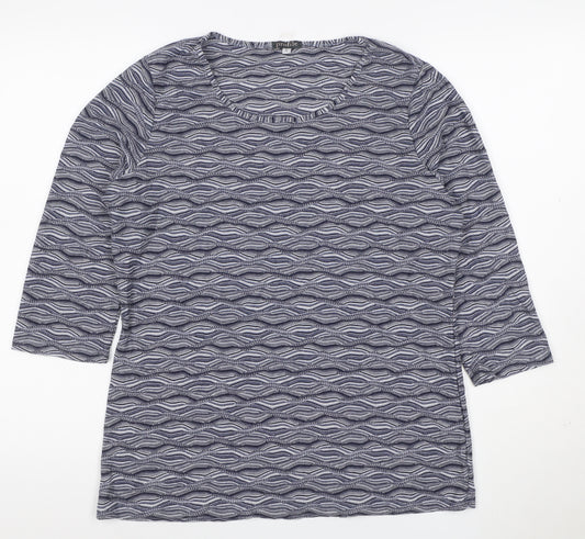 Profile Women’s Blue Wave Pattern Jersey T-Shirt Size 16
