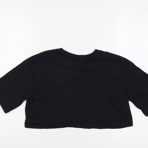 Nike Women's Black Cropped T-Shirt Small Relaxed Fit Sports Top