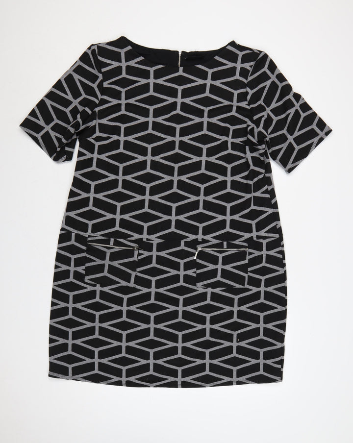 Wallis Women’s Black Geometric Shift Dress Size 20 Knee Length Zip Detail
