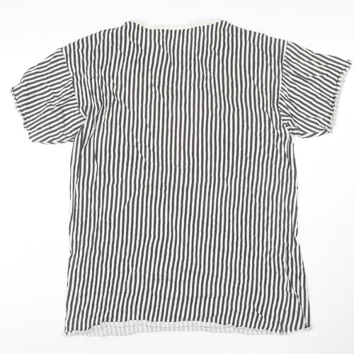 Roger Rabbit Women’s Black White Striped M Graphic Retro T-Shirt