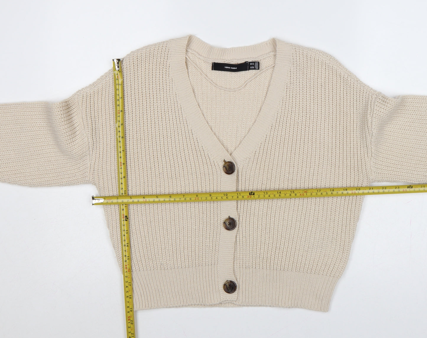Vero Moda Women’s Beige S Chunky Knit V-Neck Button Cardigan