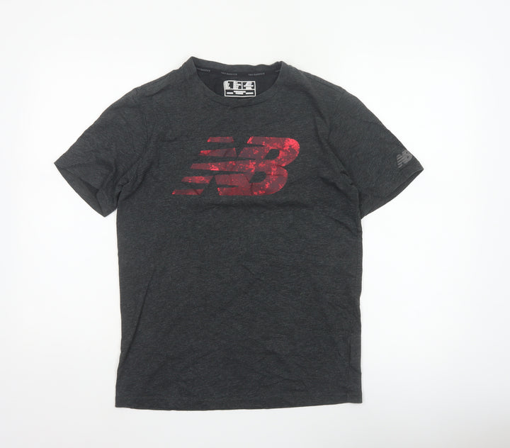 New Balance Men’s Black S Graphic Logo Sports Crew Neck T-Shirt