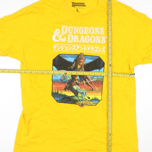 Dungeons & Dragons Men’s Yellow L Graphic Dragon Crew Neck T-Shirt