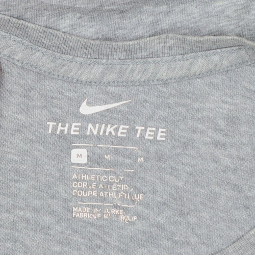Nike Men’s Grey M Athletic Fit Swoosh Graphic Print T-Shirt