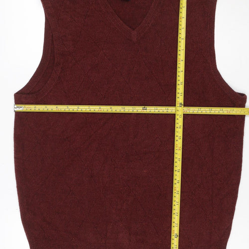 Dockers Men’s Red Acrylic V-Neck Knit Sleeveless Jumper Vest L