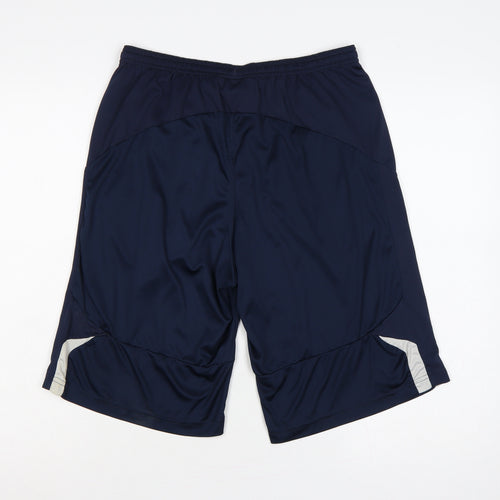 Umbro England Men’s Blue L Athletic Football Shorts Mesh 2000s