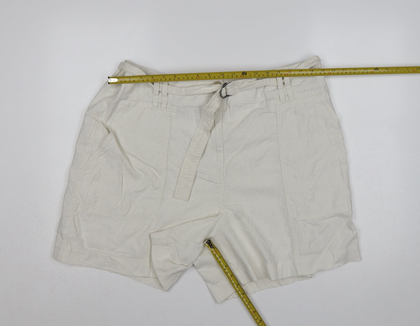 M&S Women’s Ivory Linen Blend Cargo Shorts Belted UK 22