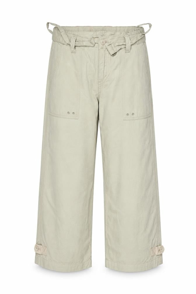 Levi's Women Beige Size 8 Nouveau Low Slouch Cropped Cargo Trousers