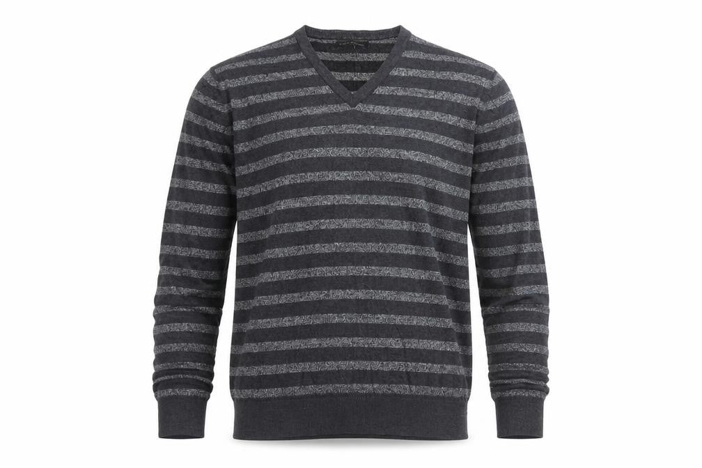 Front view of Banana Republic Men’s Grey Striped V-Neck Knit jumper L