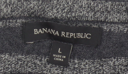Banana Republic Men’s Grey Striped V-Neck Knit Pullover Jumper L