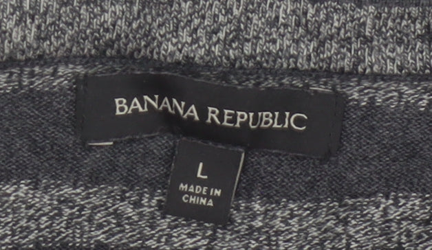 Banana Republic Men’s Grey Striped V-Neck Knit Pullover Jumper L