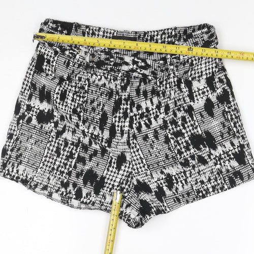 River Island Women’s Black White Houndstooth Shorts UK 12 Belted