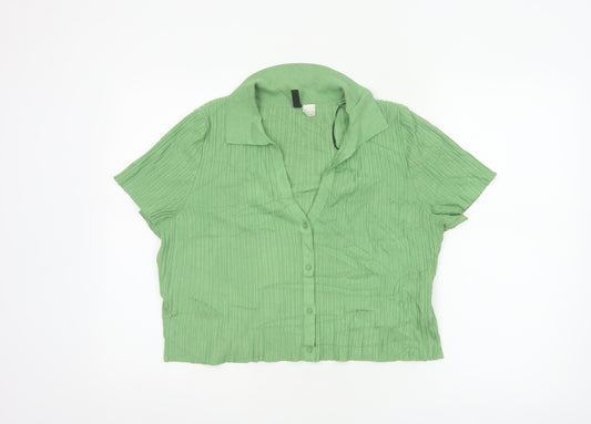 H&M Women Green L Ribbed Knit Collared Short Sleeve Button-Up Top