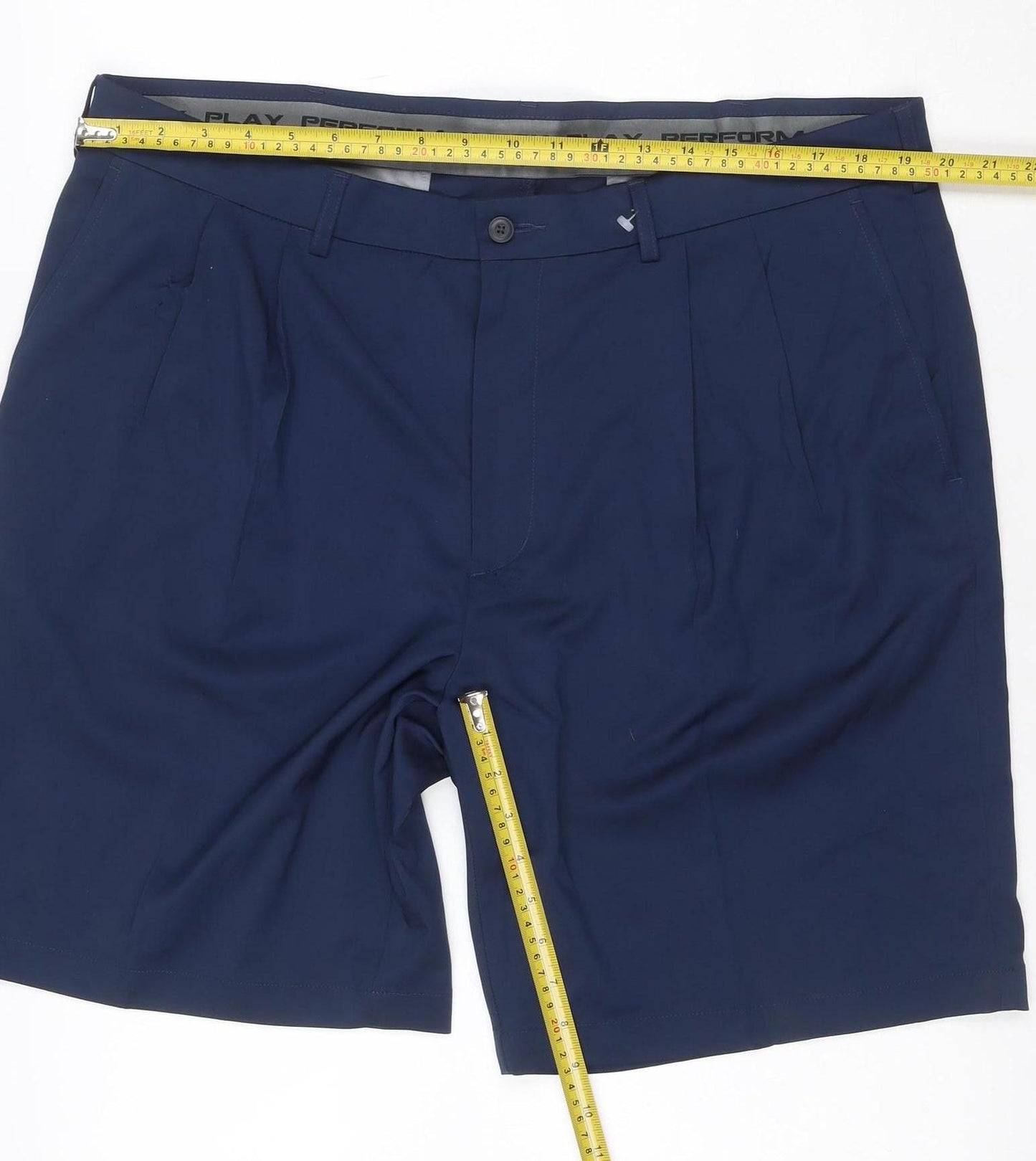 Roundtree & Yorke Men’s Blue Performance Stretch Shorts 40in