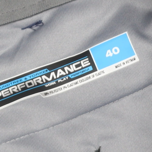 Roundtree & Yorke Men’s Blue Performance Stretch Shorts 40in