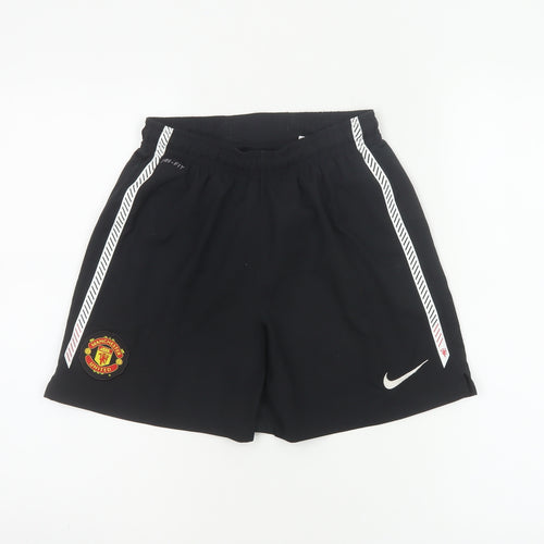 Nike Boys Black Manchester United Dri-FIT Football Shorts 10-12 Years