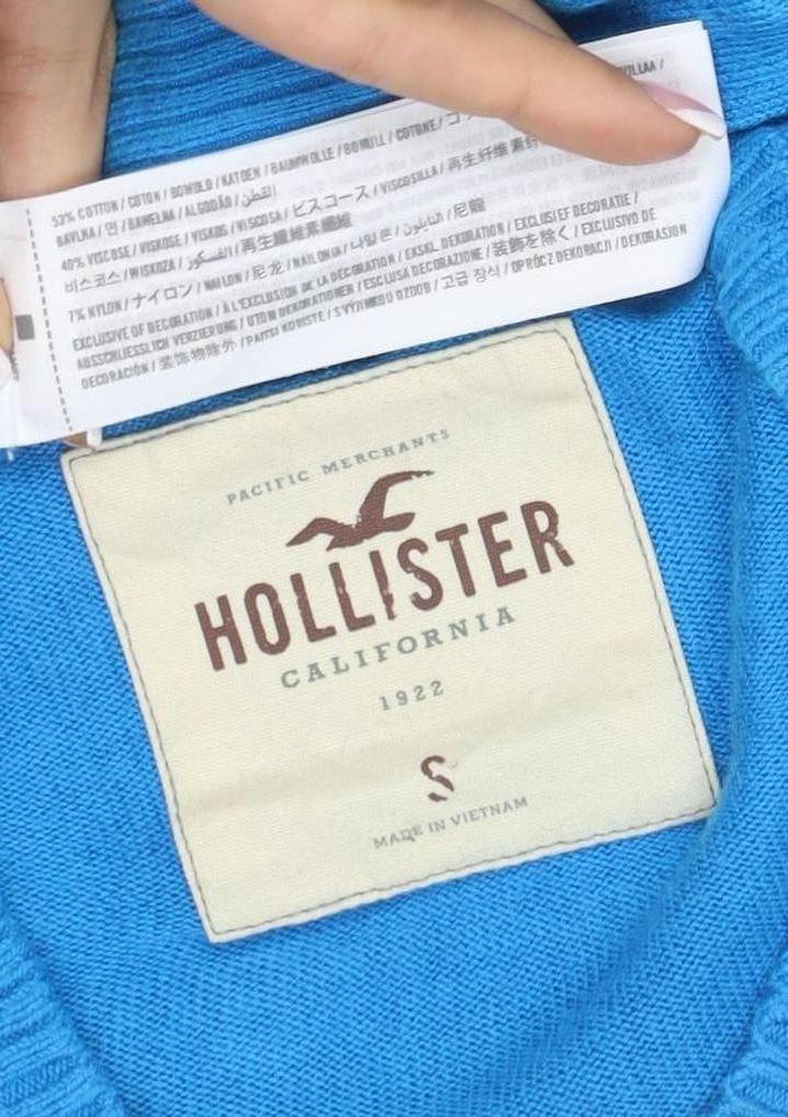 Hollister Men’s Blue S V-Neck Logo Cotton Knit Pullover Jumper