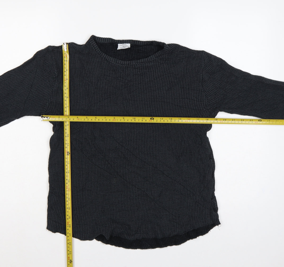 Close-up detail of Urban Outfitters Women Black M Basic Textured Knit Crew Neck Long Sleeve Top