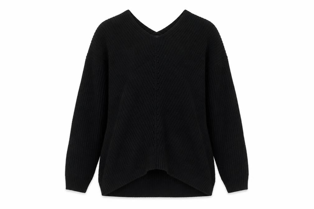 New Look Women’s Black Size S V-Neck Cable Knit Pullover Jumper