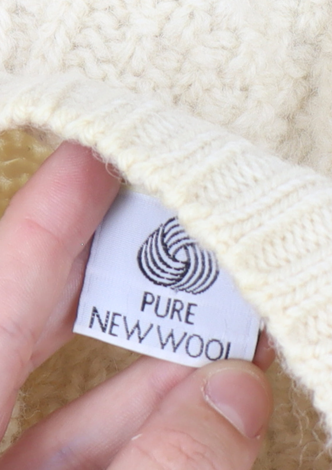 Concept Knitwear Women Size L Ivory Pure Wool Cable-Knit Button Cardigan