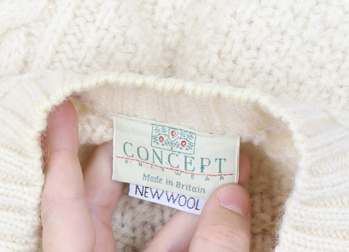 Concept Knitwear Women Size L Ivory Pure Wool Cable-Knit Button Cardigan