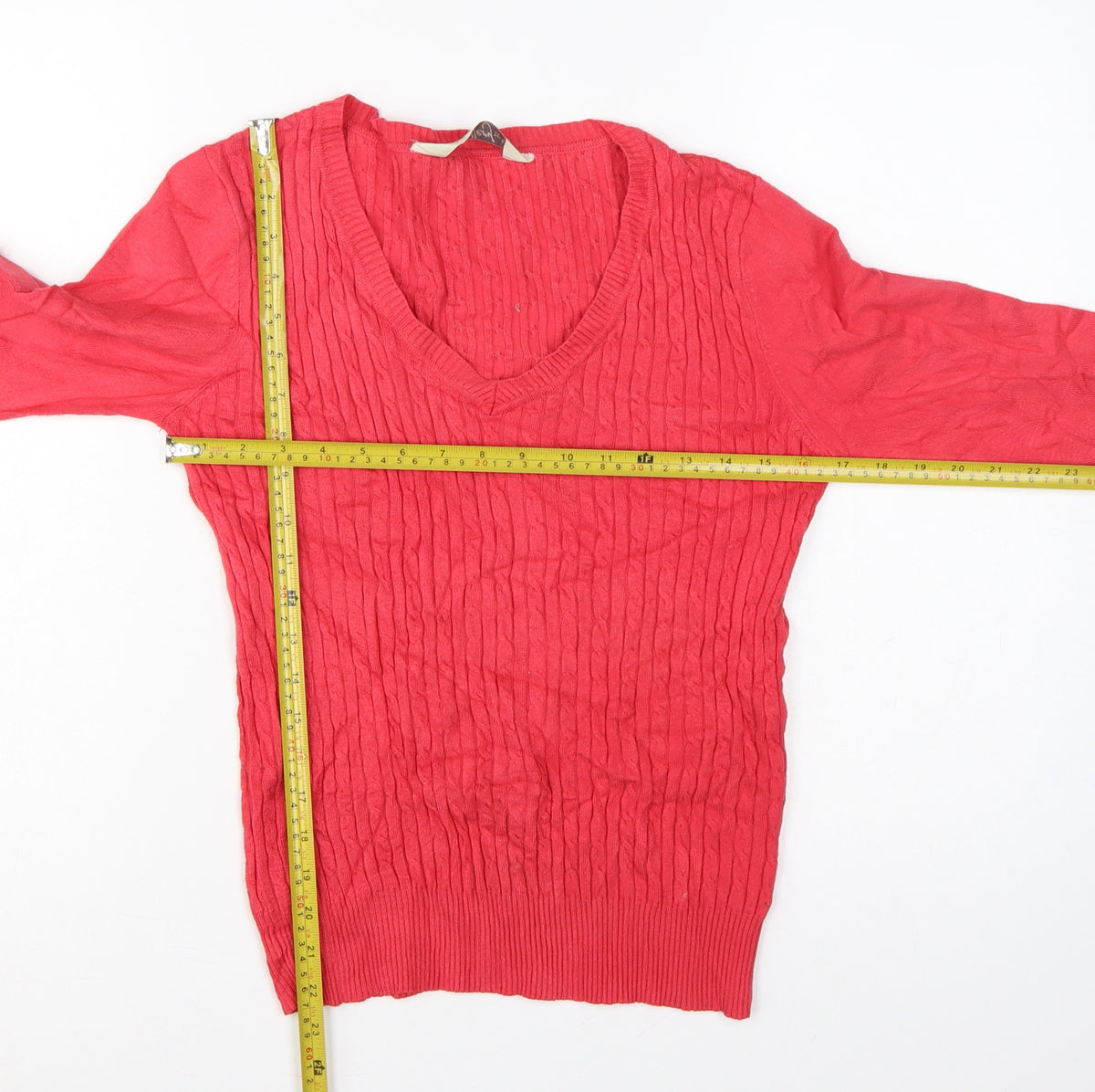 Close-up detail of Gallery Women Pink S Cable-Knit V-Neck Long Sleeve jumper