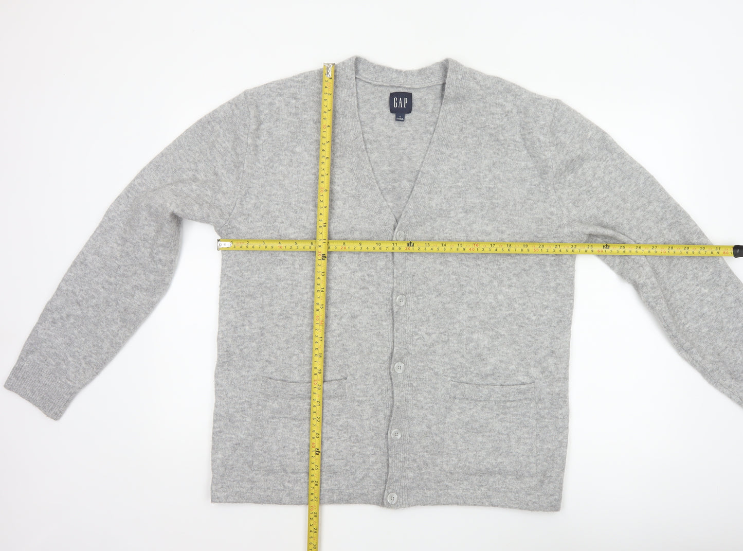 GAP Men’s Grey M V-Neck Button Knit Cardigan Pockets