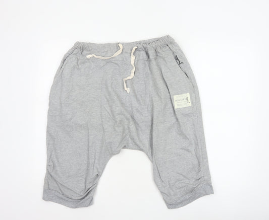 Religion Men's Grey L Sweat Shorts Drawstring Cotton Logo Pockets