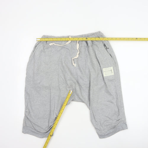 Religion Men's Grey L Sweat Shorts Drawstring Cotton Logo Pockets