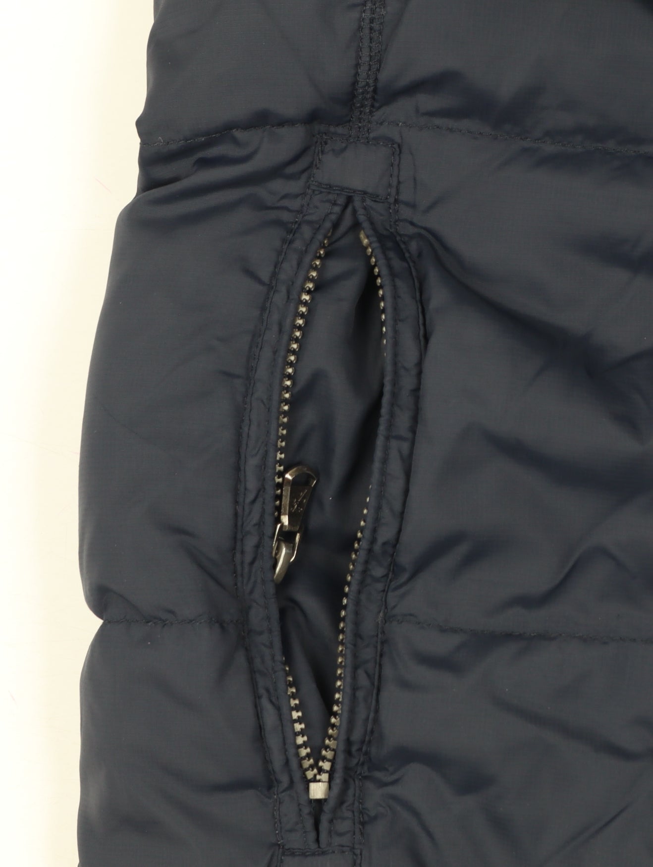 Crew Clothing Co Men’s Navy Large Padded Down Gilet Waistcoat