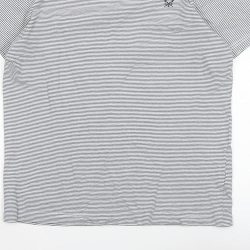Crew Clothing Company Men’s M White Blue Stripe Cotton Crew Neck T-Shirt