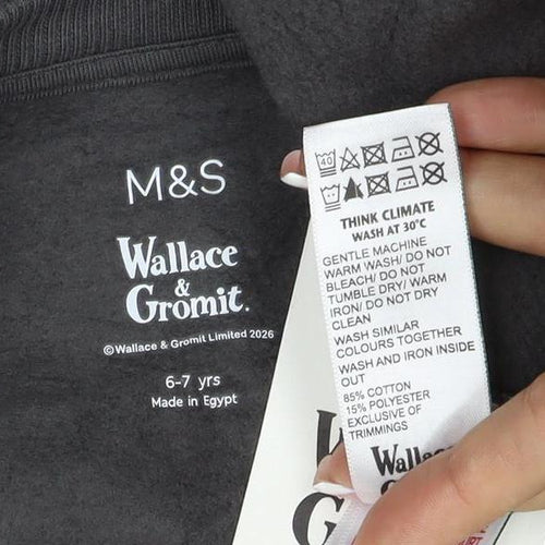 Marks and Spencer Girls Black 6-7 Years Wallace & Gromit Pullover Sweatshirt